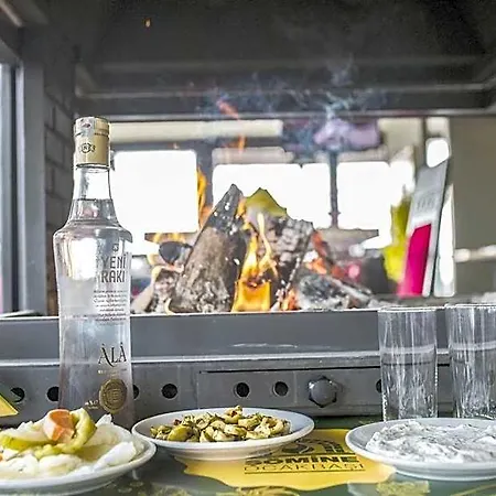 Rivada מלון 3*